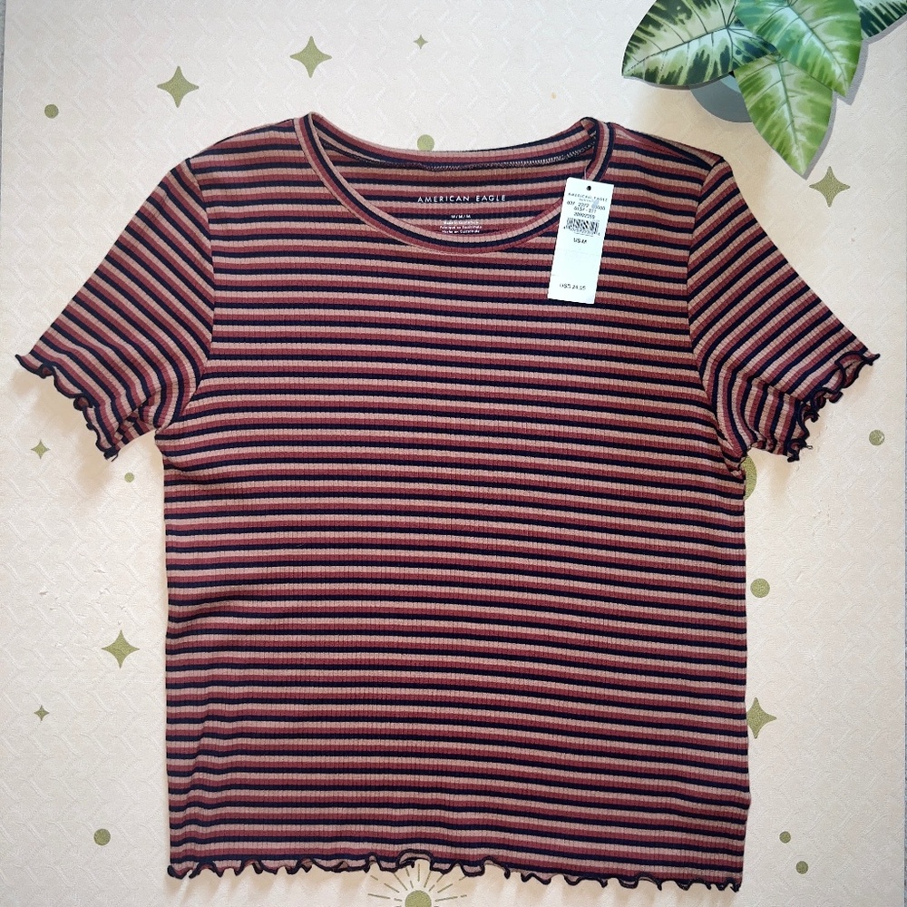 American Eagle Lettuce Edge Crop Top - Medium - NWT